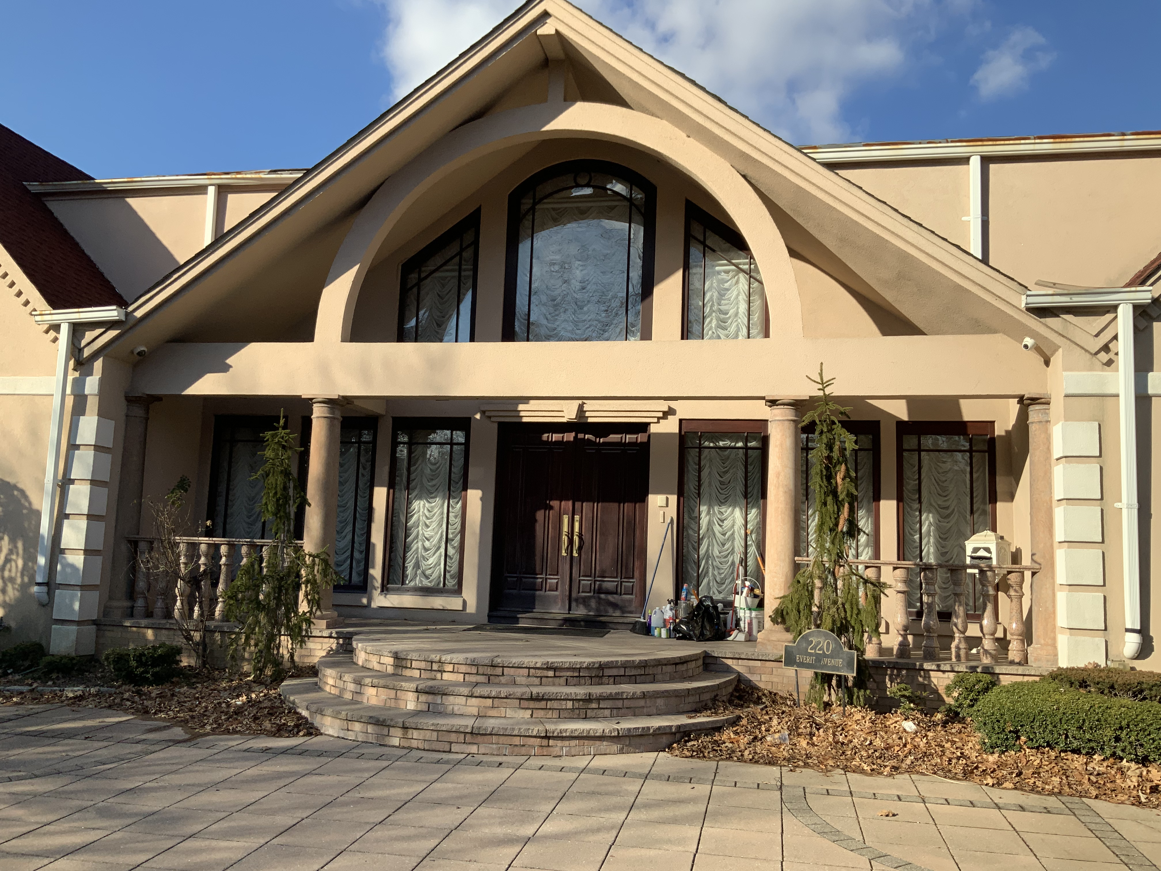 Everit Avenue facade before