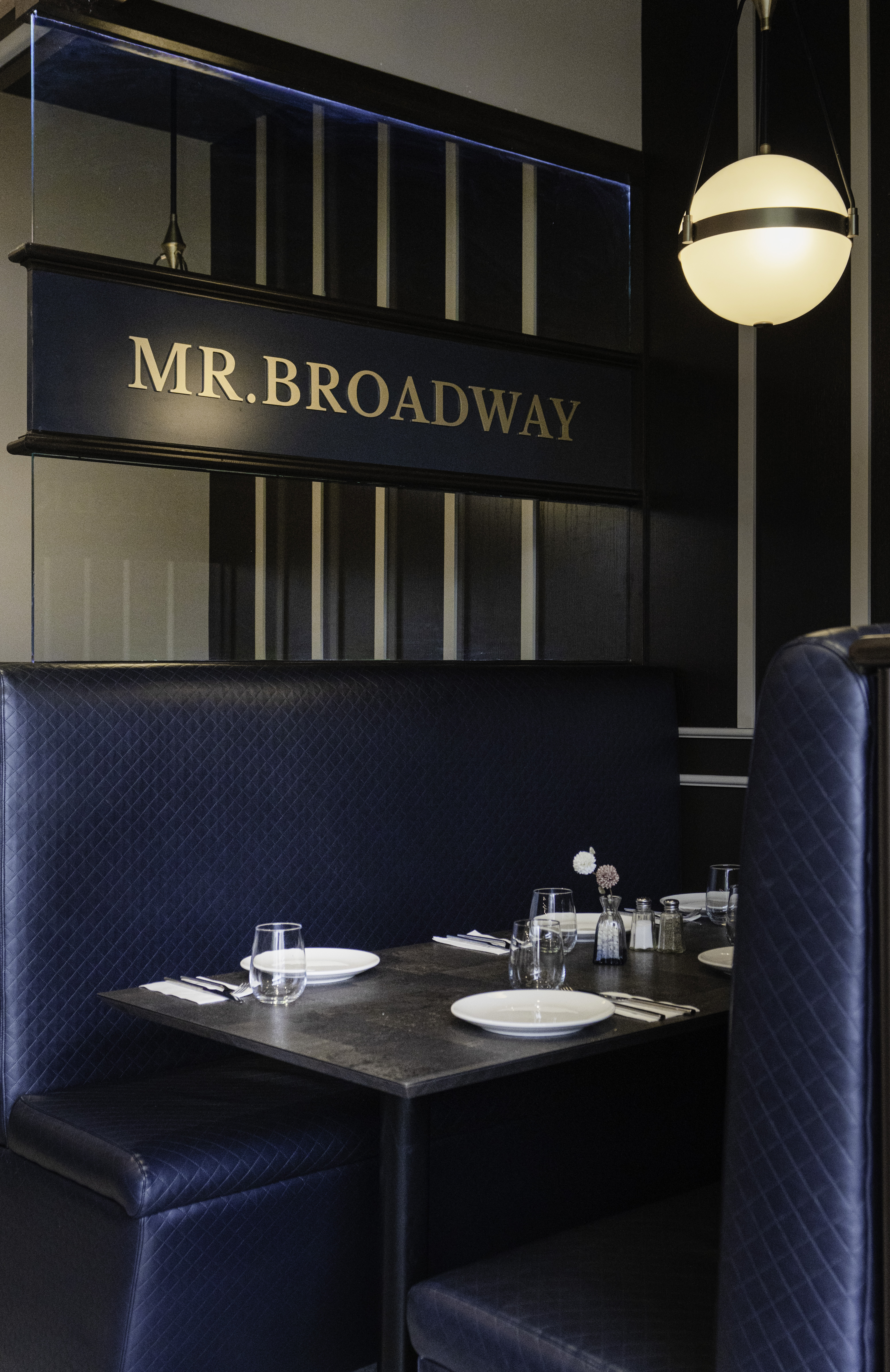 Mr. Broadway Brooklyn seating