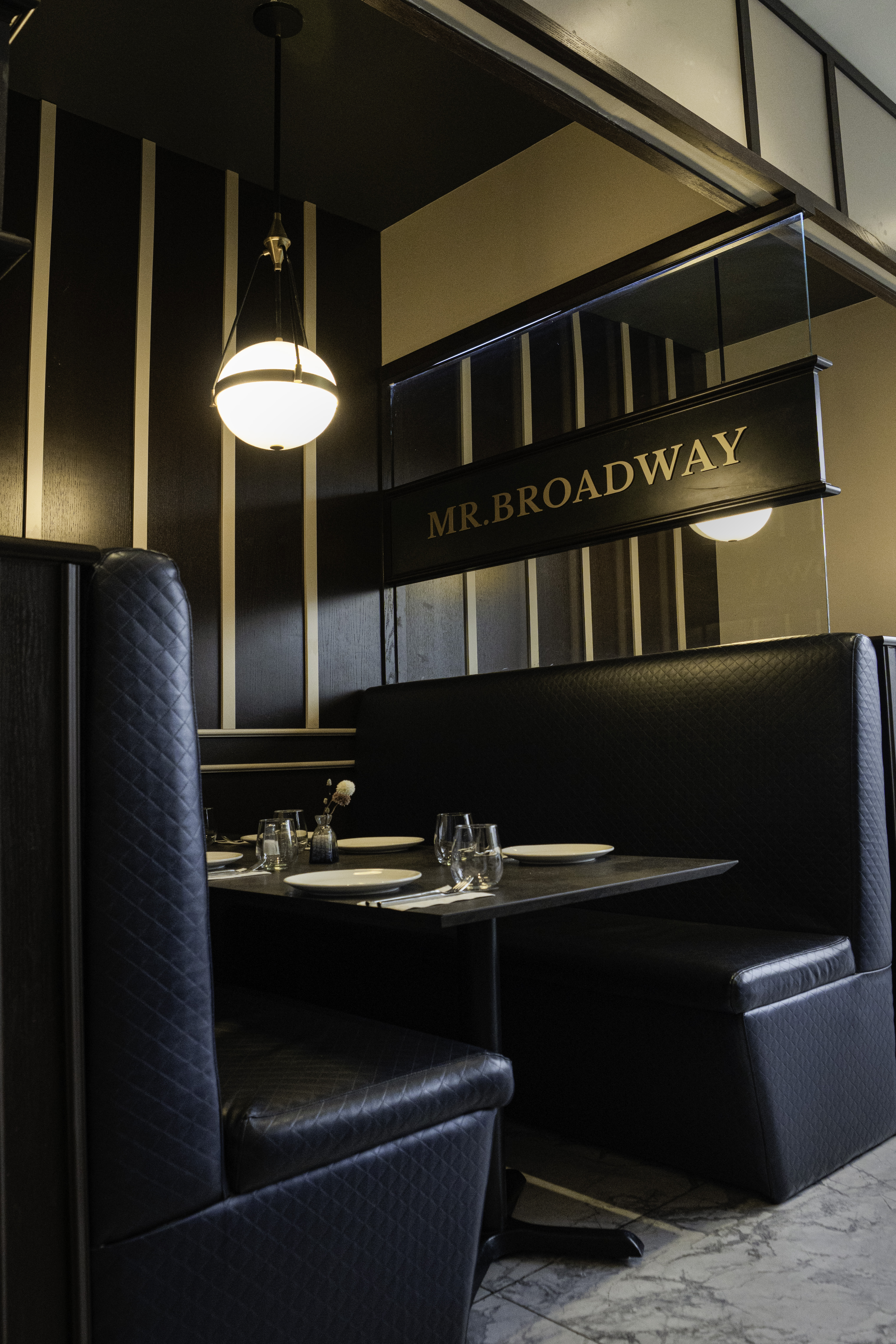 Mr. Broadway Brooklyn seating