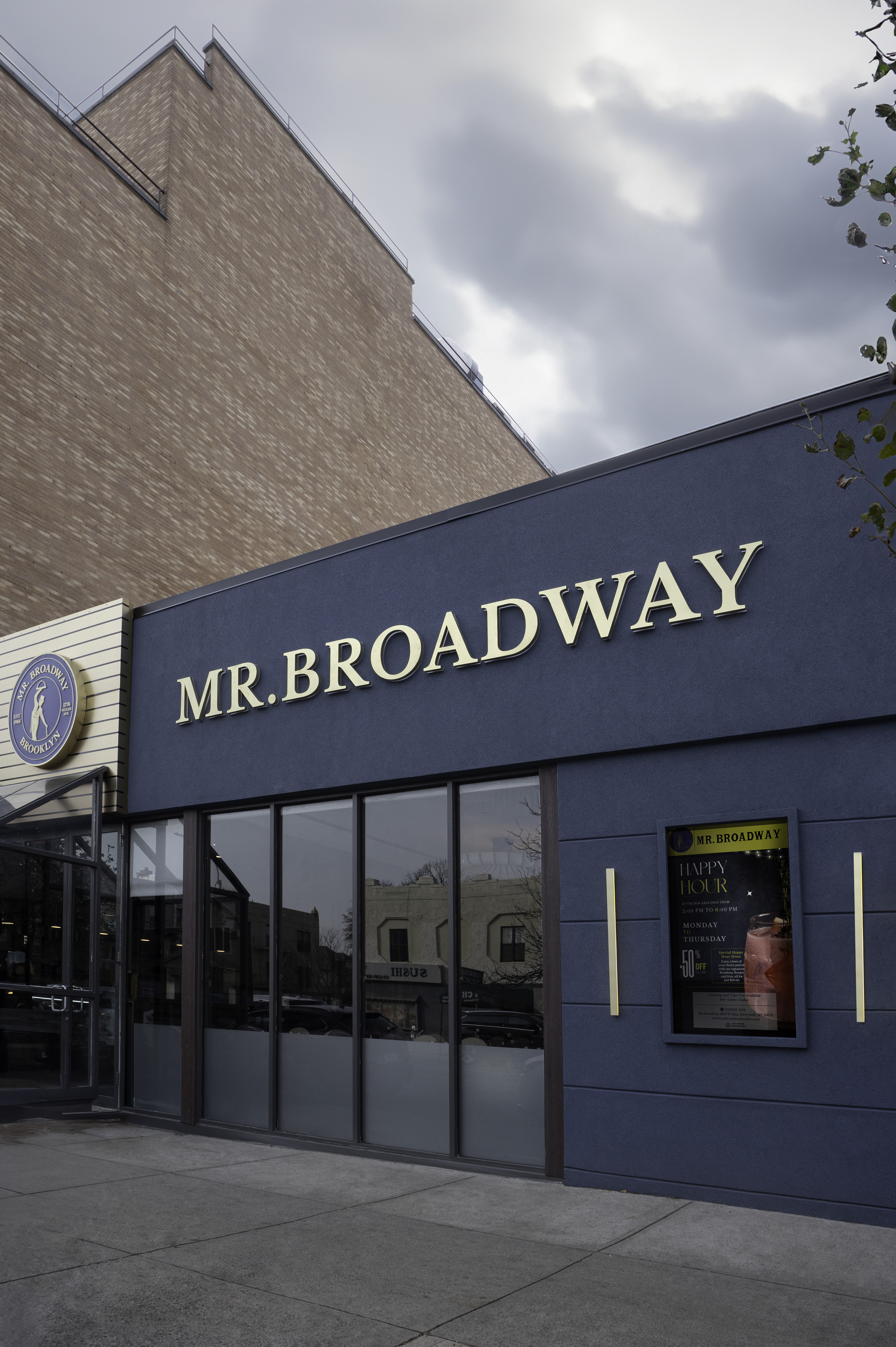 Mr. Broadway Brooklyn exterior