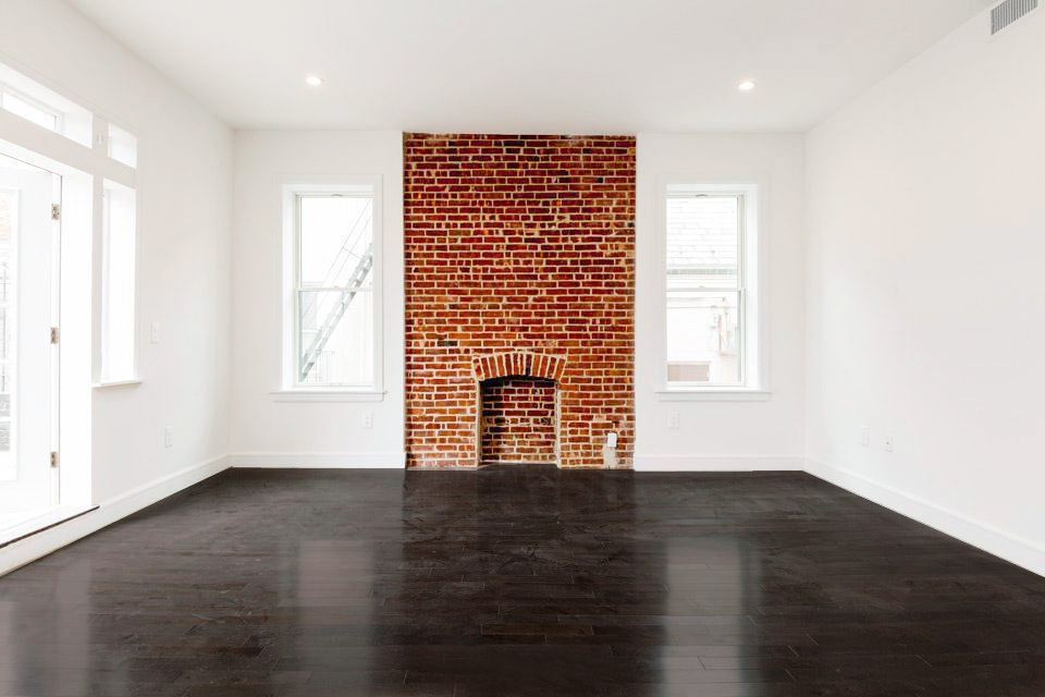 New York Ave living room