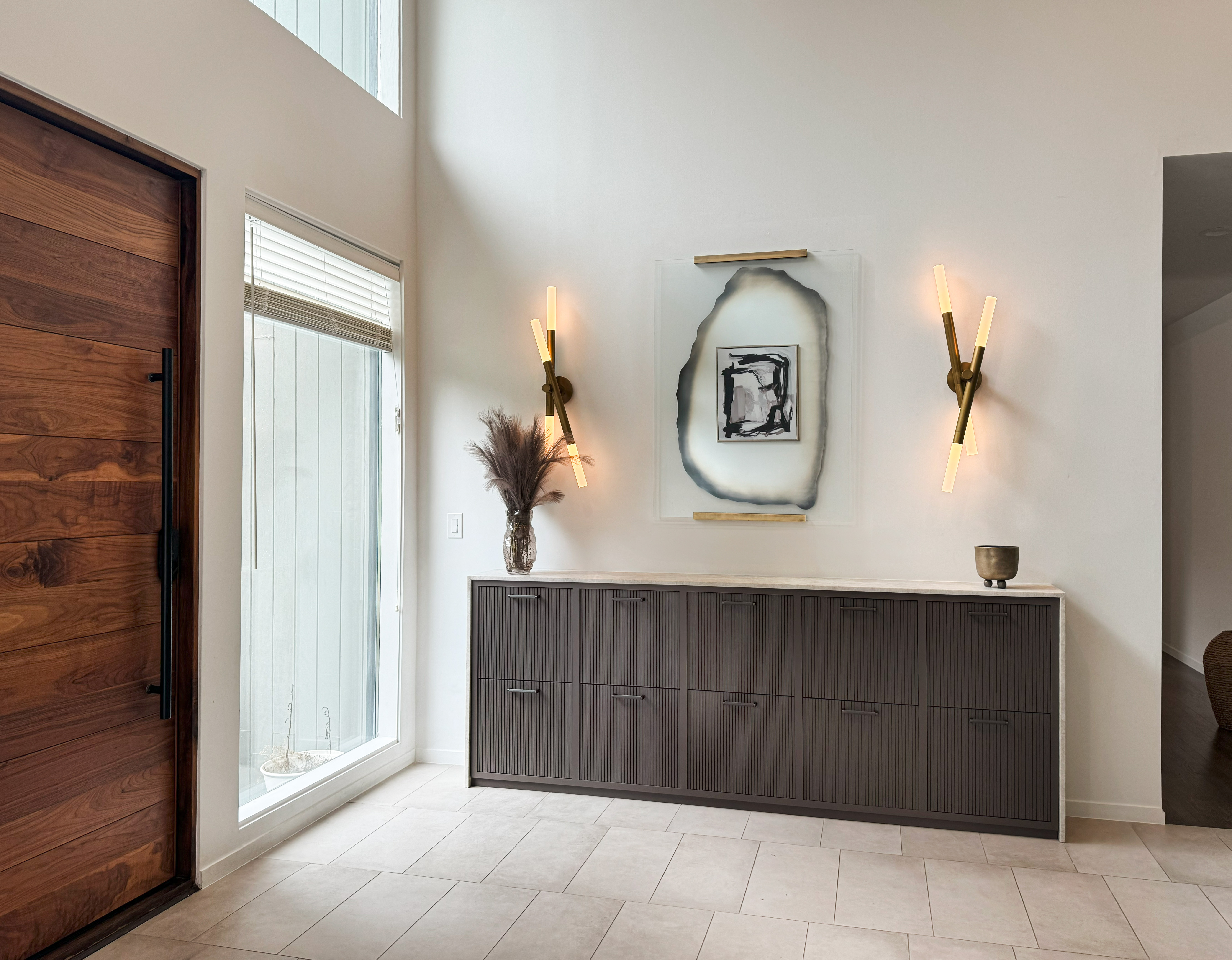 View Residence — Entry Unit